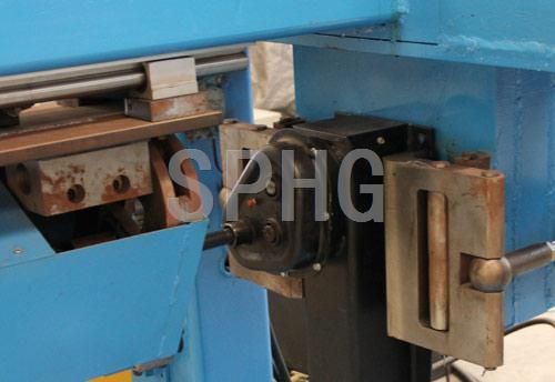 半挂车支撑装置变速箱测试