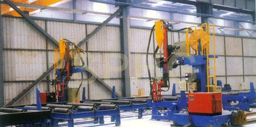 H型钢焊接机 H型钢焊接机