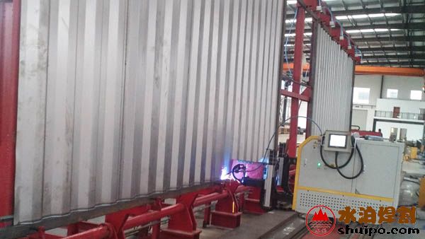 浙江吉众专用车焊接现场20171118102031 浙江吉众专用车焊接现场20171118102031