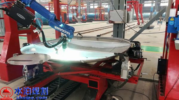 三星加强筋焊接机器人视频_104244067