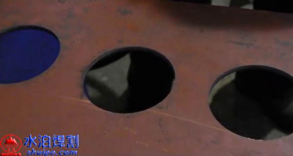 大梁冲孔21 大梁冲孔21