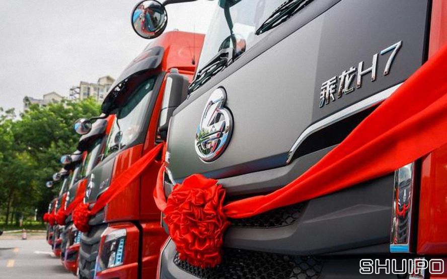 100台乘龙H7换电重卡交付 100台乘龙H7换电重卡交付