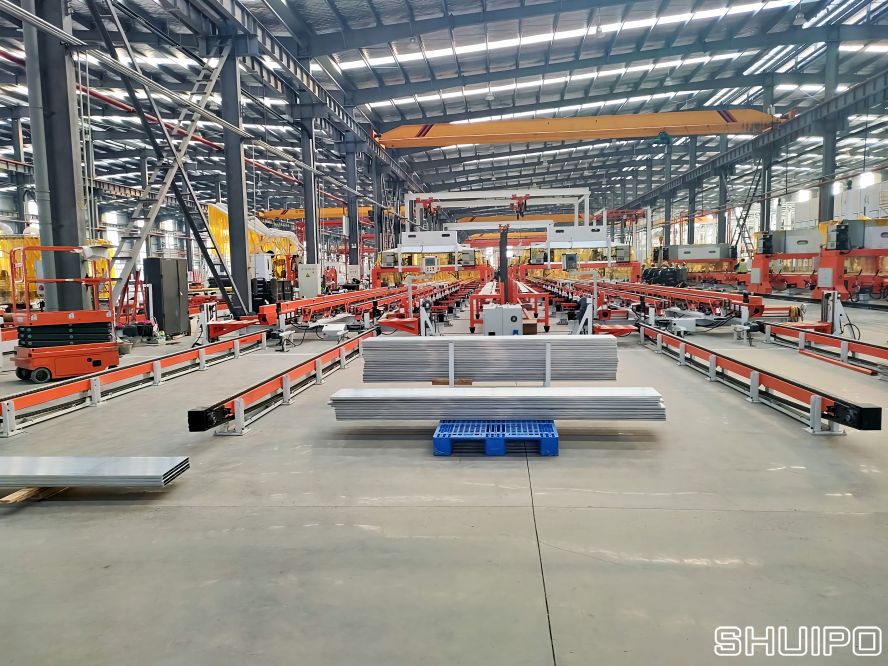 日菱铝合金厢式车智能生产线 日菱铝合金厢式车智能生产线