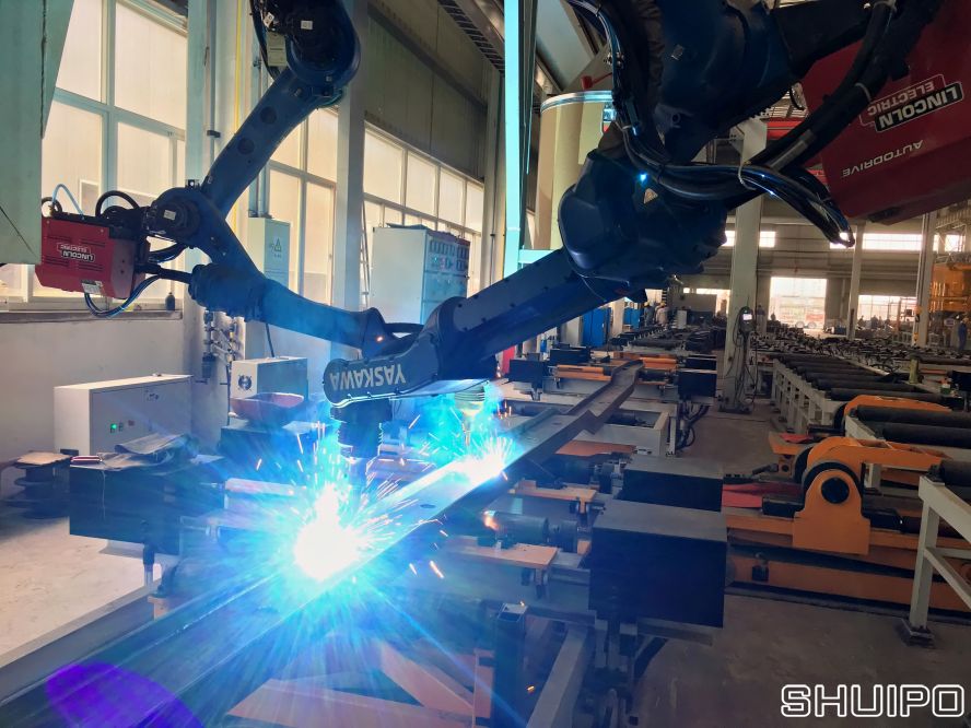 大梁焊接机器人 大梁焊接机器人