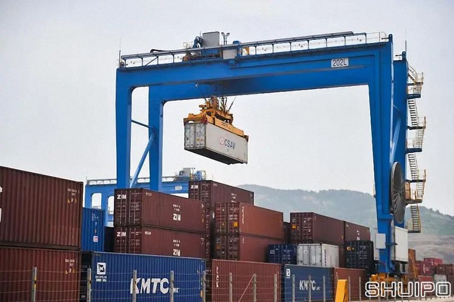自动化集装箱码头 自动化集装箱码头
