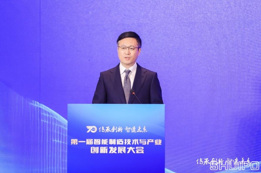 北京市西城区委副书记、区长刘东伟 北京市西城区委副书记、区长刘东伟