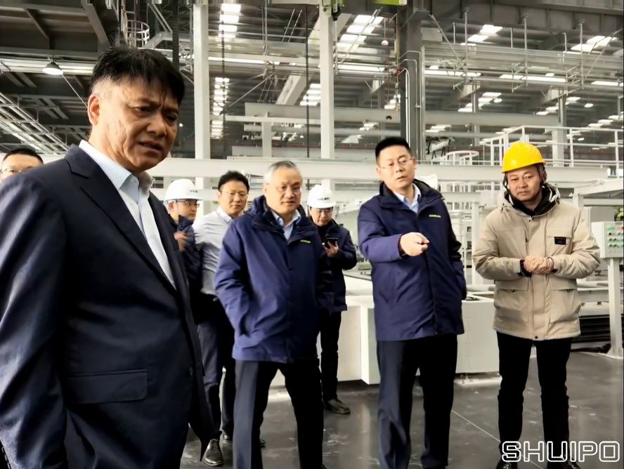 中联重科总公司到重庆视察zoty中欧体育生产线08 中联重科总公司到重庆视察zoty中欧体育生产线08